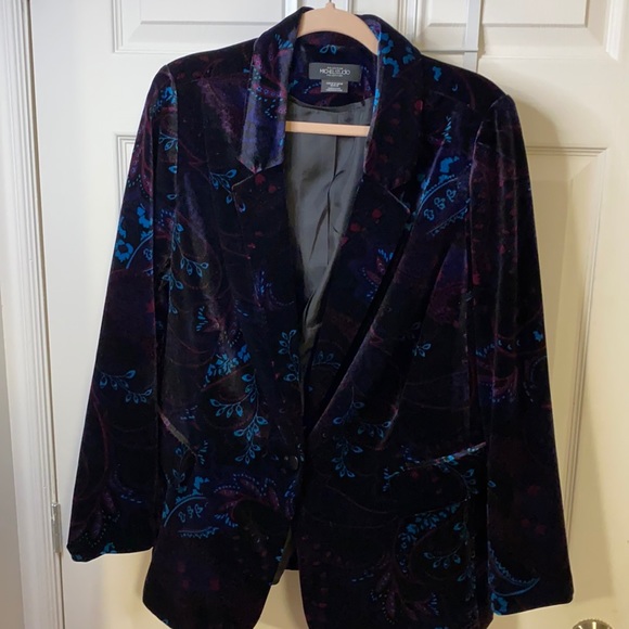 Velvet blazer - Picture 1 of 2